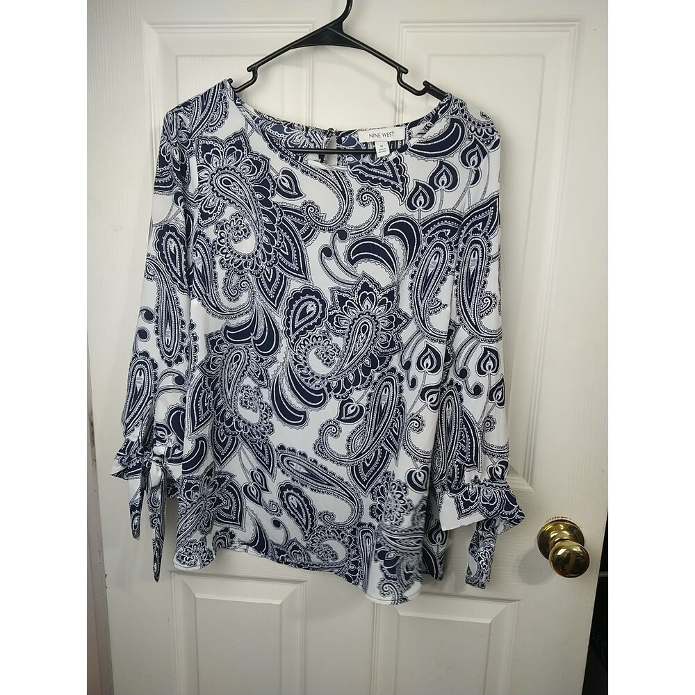 Nine West Woman M Blouse Blue White Paisley Semi Sheer Tie 3/4 Sleeve...